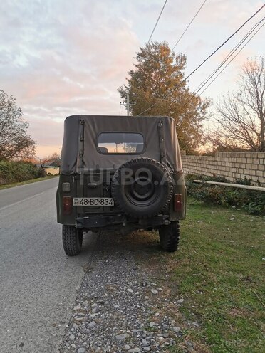 UAZ 469 1980, 100,000 km - 2.4 l - Oğuz