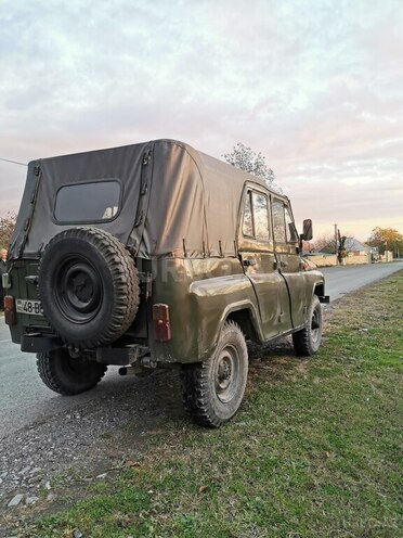 UAZ 469 1980, 100,000 km - 2.4 l - Oğuz