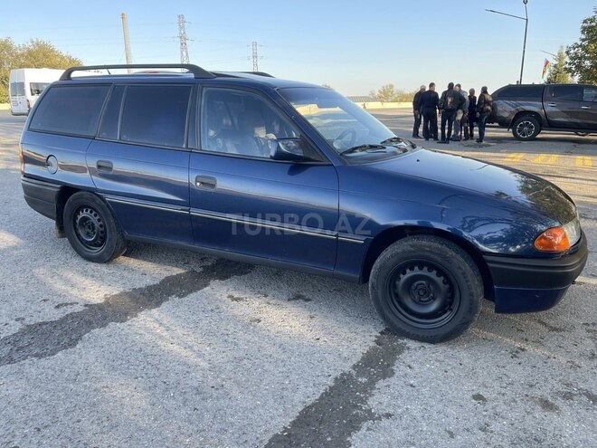 Opel Astra 1992, 236,456 km - 1.8 l - Bakı