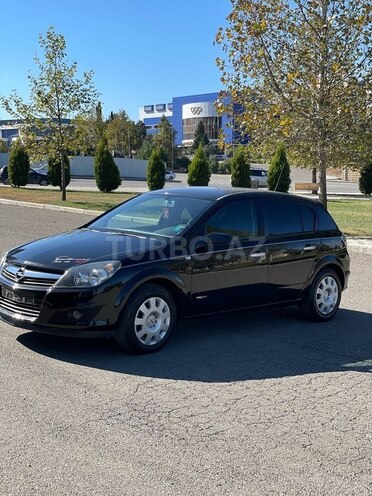 Opel Astra 2009, 240,000 km - 1.4 l - Gəncə