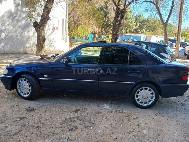 Mercedes C 200 1998, 235,000 km - 2.0 l - Bakı