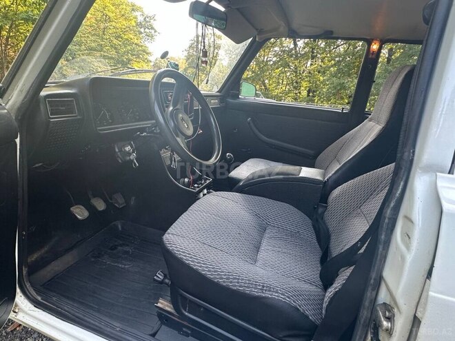 LADA (VAZ) 2107 2009, 13,500 km - 1.6 l - Astara
