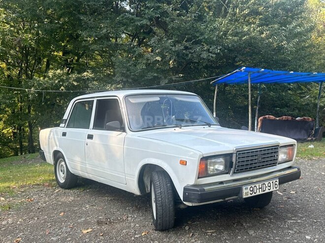 LADA (VAZ) 2107 2009, 13,500 km - 1.6 l - Astara