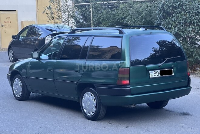 Opel Astra 1996, 350,000 km - 1.6 l - Bakı