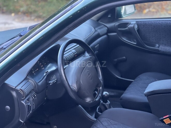 Opel Astra 1996, 350,000 km - 1.6 l - Bakı
