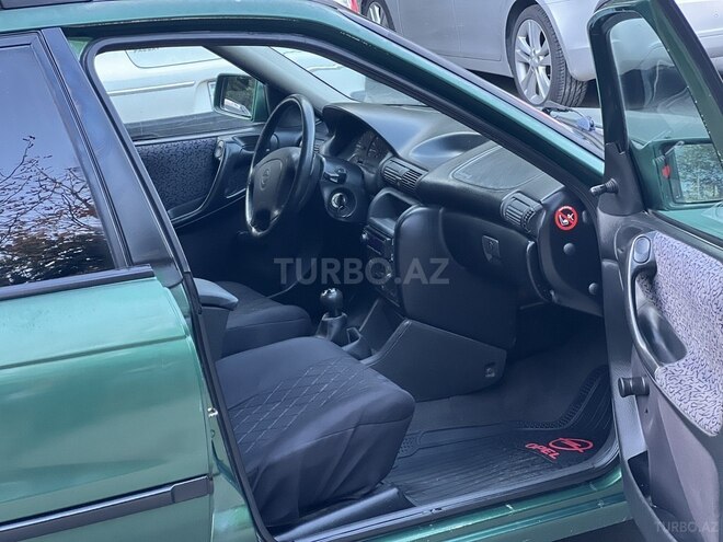 Opel Astra 1996, 350,000 km - 1.6 l - Bakı