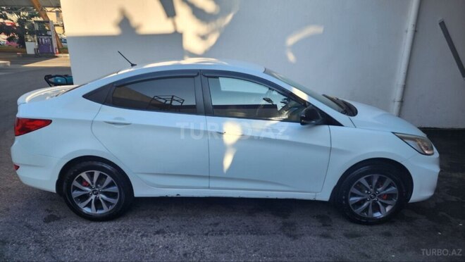 Hyundai Accent 2013, 202,500 km - 1.6 л - Bakı