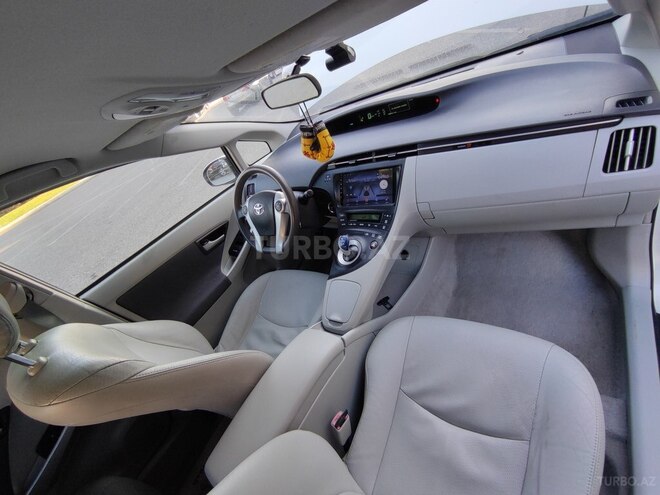 Toyota Prius 2011, 246,259 km - 1.8 л - Bakı