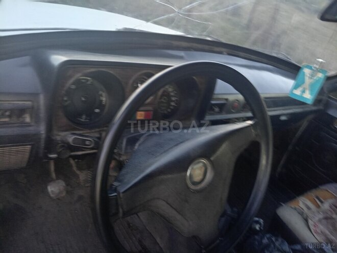 GAZ 31029 1994, 500,000 km - 2.4 л - Qusar