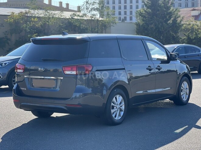 Kia Carnival 2015, 104,000 km - 2.2 l - Bakı
