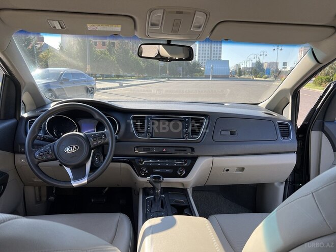 Kia Carnival 2015, 104,000 km - 2.2 l - Bakı