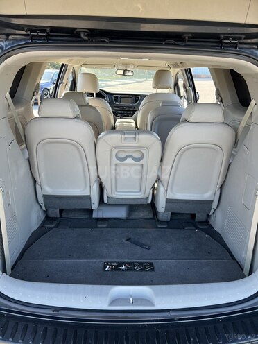 Kia Carnival 2015, 104,000 km - 2.2 l - Bakı