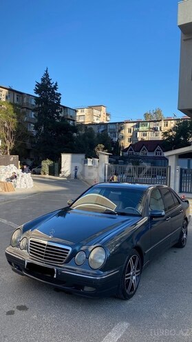 Mercedes E 320 2000, 356,000 km - 3.2 l - Bakı