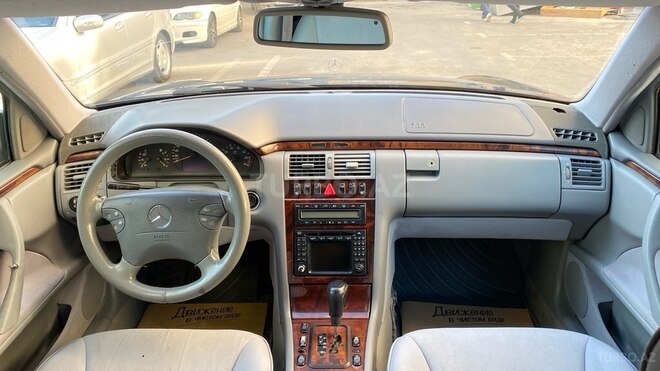 Mercedes E 320 2000, 356,000 km - 3.2 l - Bakı