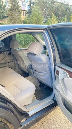 Mercedes E 320 2000, 356,000 km - 3.2 l - Bakı