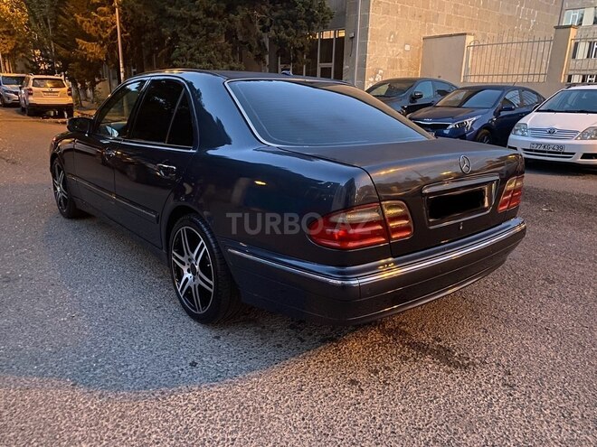 Mercedes E 320 2000, 356,000 km - 3.2 l - Bakı