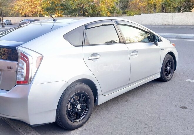 Toyota Prius 2013, 178,000 km - 1.8 l - Bakı