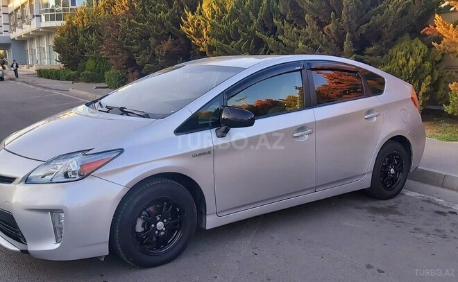Toyota Prius 2013, 178,000 km - 1.8 l - Bakı