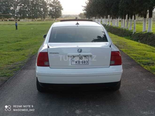 Volkswagen Passat 2000, 250,000 km - 1.8 l - Lənkəran