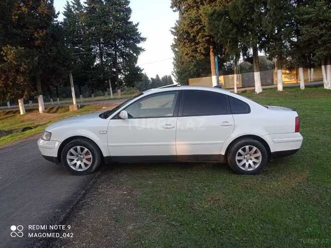 Volkswagen Passat 2000, 250,000 km - 1.8 l - Lənkəran