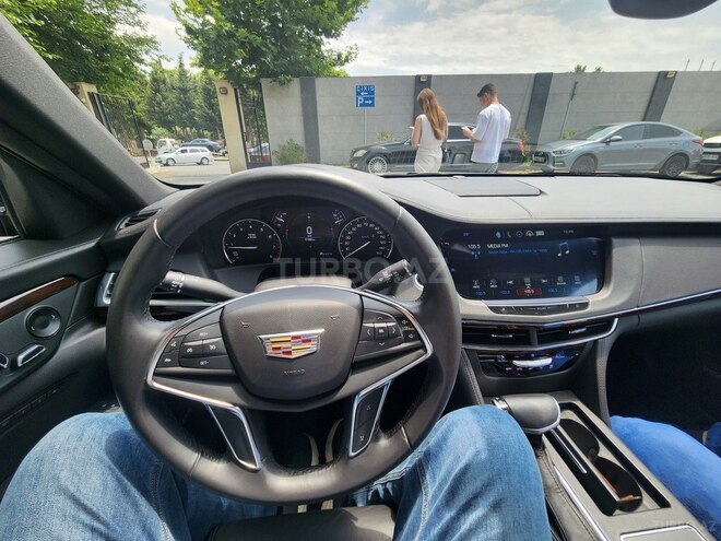 Cadillac  2018, 61,200 km - 2.0 l - Bakı