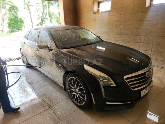 Cadillac  2018, 61,200 km - 2.0 l - Bakı