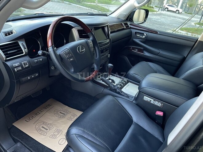 Lexus LX 570 2013, 113,000 km - 5.7 l - Bakı