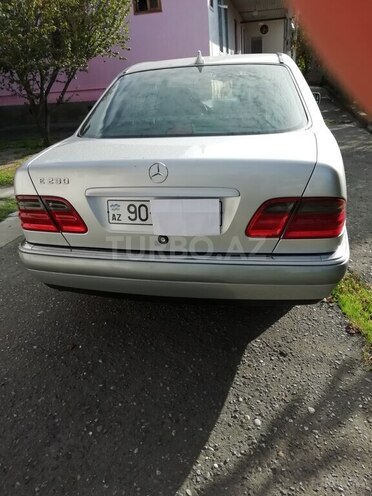 Mercedes E 230 1996, 240,000 km - 2.3 l - Göyçay