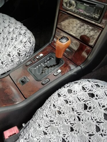 Mercedes E 230 1996, 240,000 km - 2.3 l - Göyçay