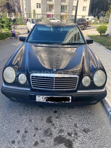 Mercedes E 240 1999, 500,000 km - 2.4 l - Bakı