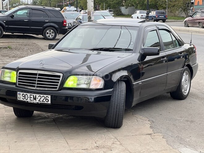 Mercedes C 200 1995, 420,000 km - 2.0 l - Bakı