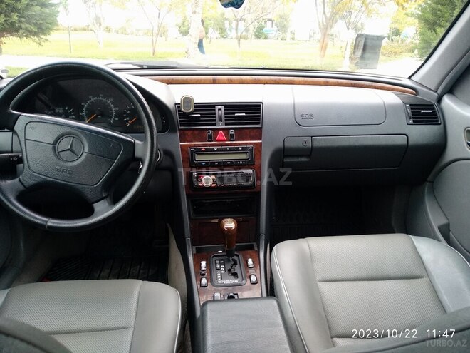 Mercedes C 230 1998, 380,101 km - 2.3 l - Sumqayıt
