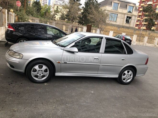 Opel Vectra 1999, 580,000 km - 1.8 l - Sumqayıt