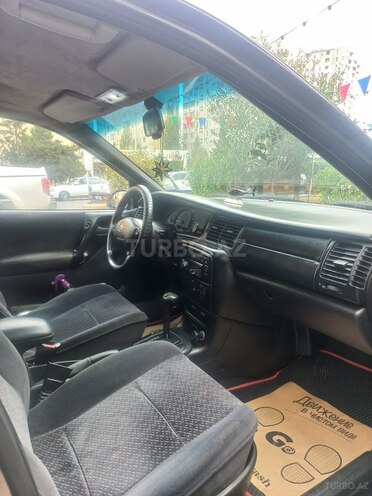 Opel Vectra 1997, 229,000 km - 2.0 л - Sumqayıt