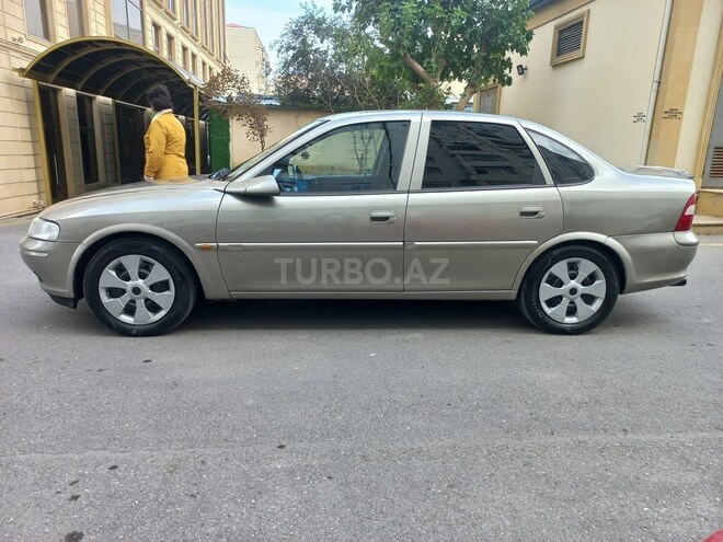 Opel Vectra 1997, 229,000 km - 2.0 л - Sumqayıt