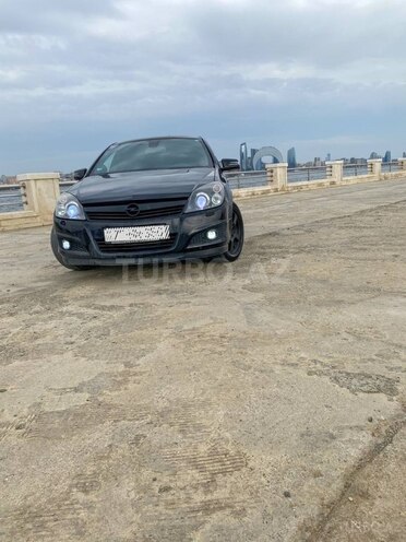 Opel Astra 2009, 300,000 km - 1.4 l - Bakı
