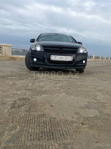 Opel Astra 2009, 300,000 km - 1.4 l - Bakı