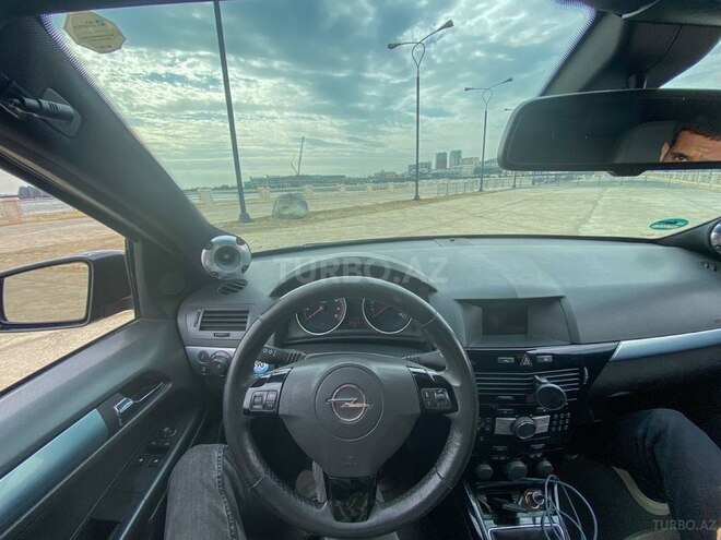 Opel Astra 2009, 300,000 km - 1.4 l - Bakı