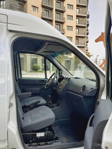 Ford Tourneo Connect 2011, 195,000 km - 1.8 l - Bakı