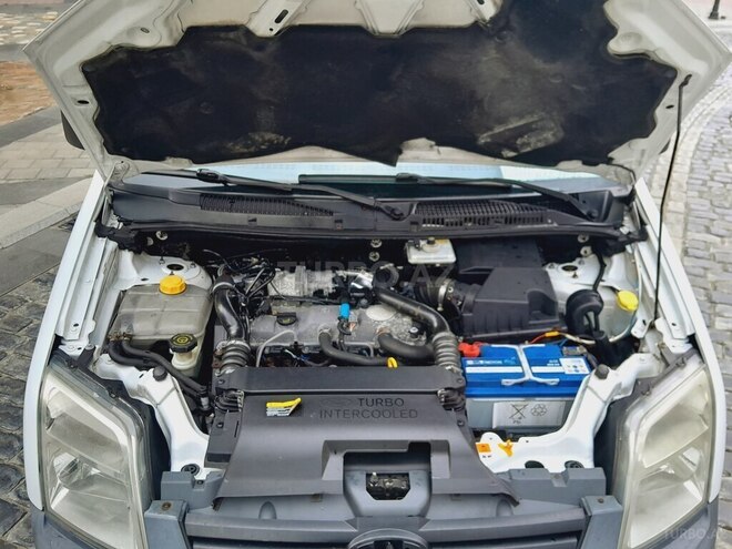 Ford Tourneo Connect 2011, 195,000 km - 1.8 l - Bakı