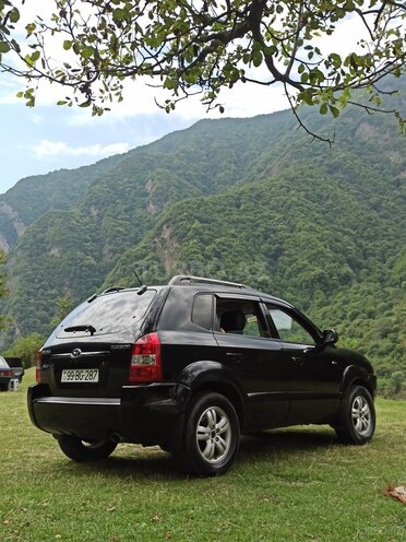Hyundai Tucson 2008, 165,000 km - 2.0 л - Qax