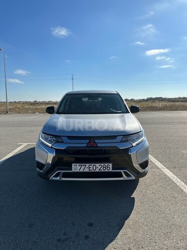 Mitsubishi Outlander 2020, 80,800 km - 2.0 l - Bakı