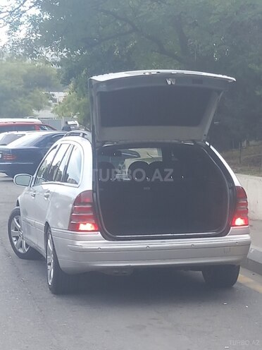 Mercedes C 220 2001, 505,678 km - 2.2 l - Lənkəran