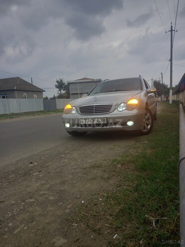 Mercedes C 220 2001, 505,678 km - 2.2 l - Lənkəran