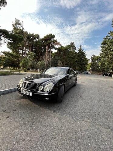 Mercedes E 320 2002, 270,000 km - 3.2 l - Sumqayıt