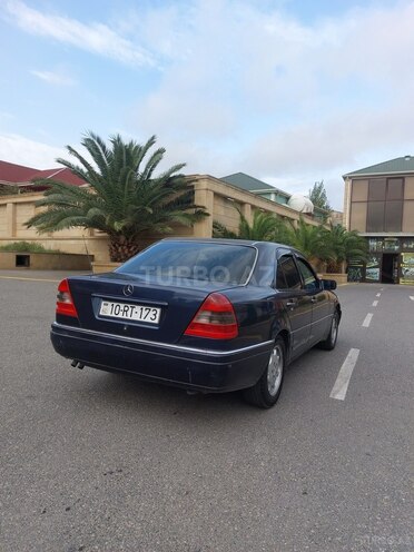 Mercedes C 220 1995, 460,000 km - 2.2 л - Bakı