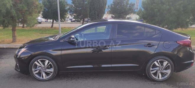Hyundai Elantra 2019, 100,000 km - 2.0 l - Gəncə