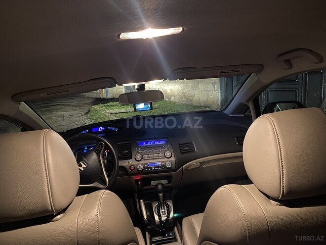 Honda Civic 2009, 375,000 km - 1.3 l - Bakı