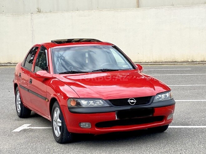 Opel Vectra 1996, 245,800 km - 1.6 l - Sumqayıt
