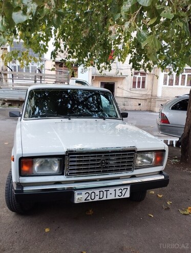 LADA (VAZ) 2107 2006, 19,900 km - 1.6 l - Qazax